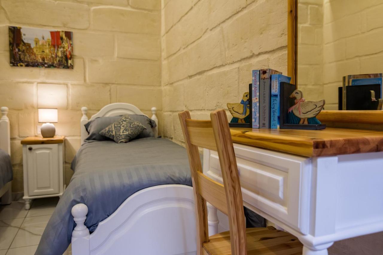 Ta' Gilard - Lovely Renovated Holiday Home Żabbar Dış mekan fotoğraf